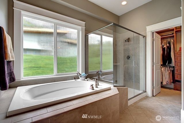 1518 S 5th Place, Renton, WA 98057