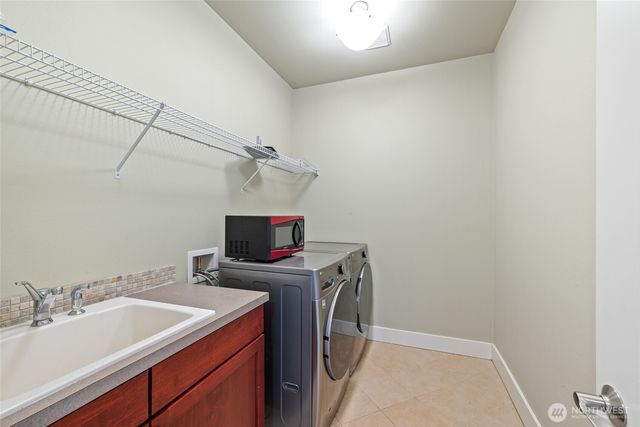 1518 S 5th Place, Renton, WA 98057
