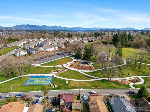 1518 S 5th Place, Renton, WA 98057
