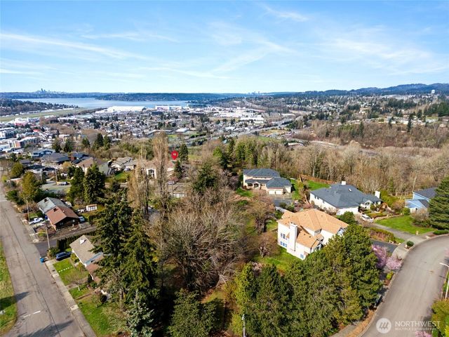 1518 S 5th Place, Renton, WA 98057