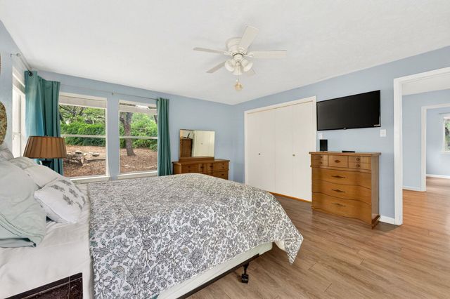 1016 Windy Shores LOOP, Spicewood, TX 78669