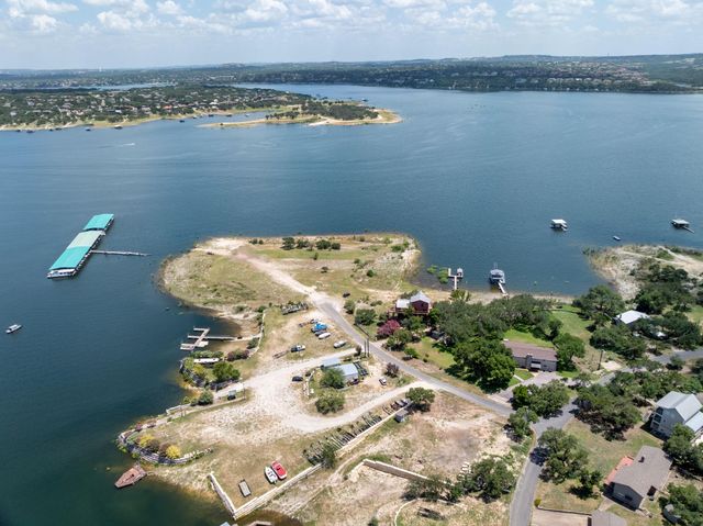 1016 Windy Shores LOOP, Spicewood, TX 78669