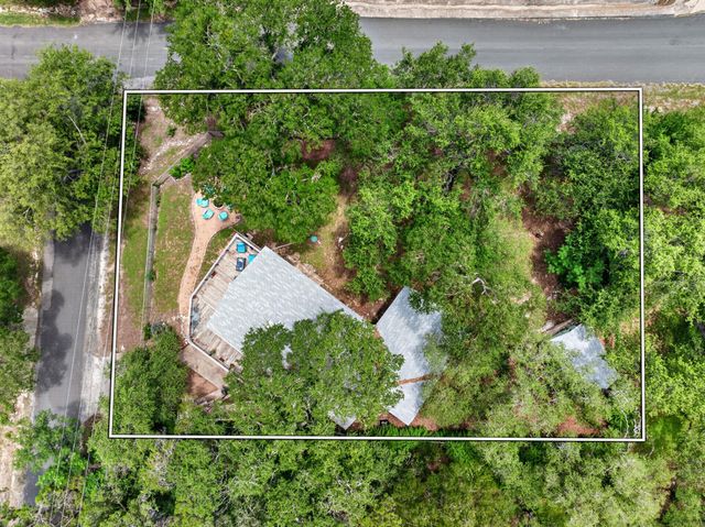 1016 Windy Shores LOOP, Spicewood, TX 78669