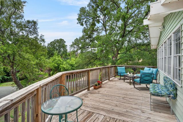 1016 Windy Shores LOOP, Spicewood, TX 78669