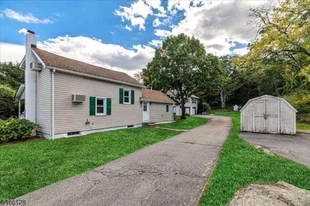 47 Furnace Ave, Wanaque Boro, NJ 07465