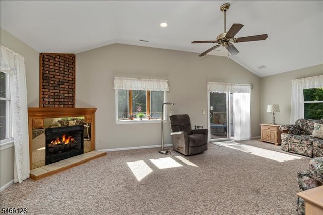 47 Furnace Ave, Wanaque Boro, NJ 07465