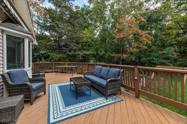 47 Furnace Ave, Wanaque Boro, NJ 07465