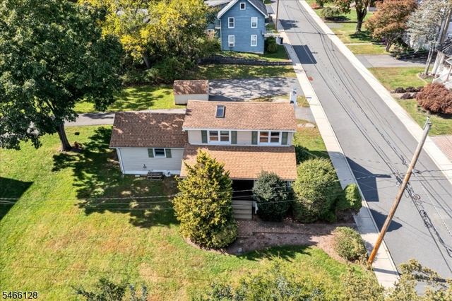 47 Furnace Ave, Wanaque Boro, NJ 07465