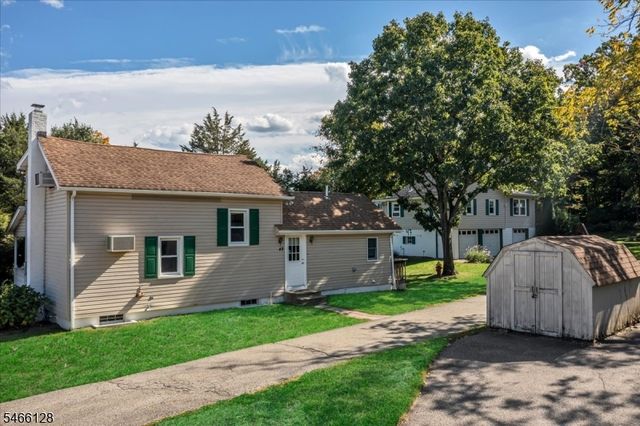 47 Furnace Ave, Wanaque Boro, NJ 07465