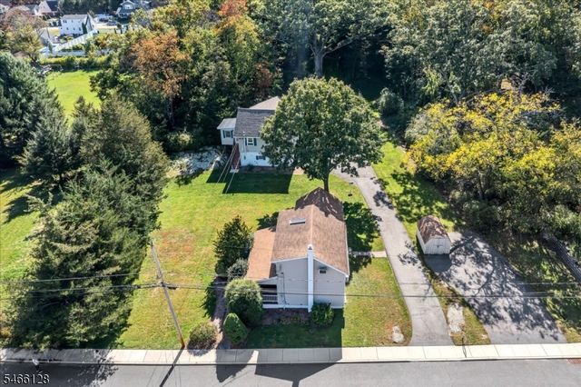 47 Furnace Ave, Wanaque Boro, NJ 07465