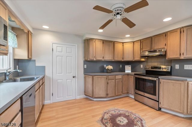 47 Furnace Ave, Wanaque Boro, NJ 07465