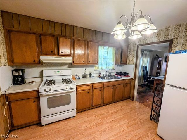 26 N Glenellen Avenue, Youngstown, OH 44509