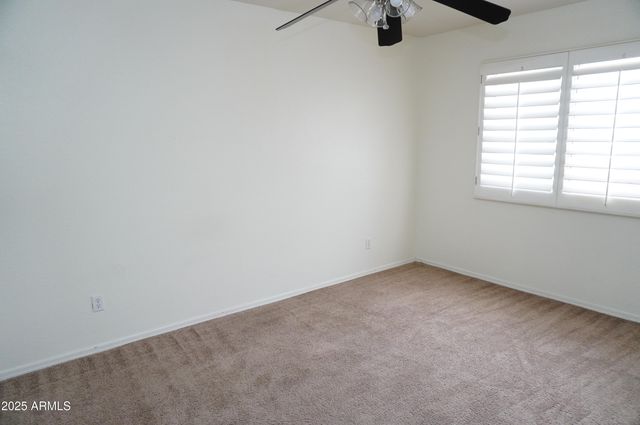 983 E DENIM Trail, San Tan Valley, AZ 85143