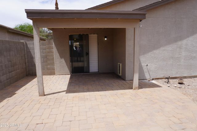 983 E DENIM Trail, San Tan Valley, AZ 85143
