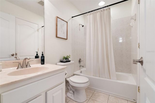 13415 FOUNTAINBLEAU DRIVE 5-6, Clermont, FL 34711