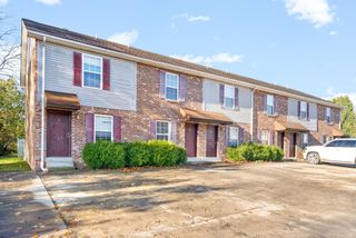 2303 Raleigh Ct Apt 5, Clarksville, TN 37043