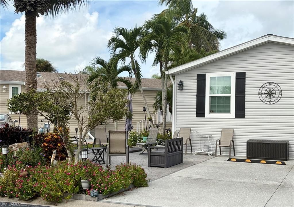 1075 Opal Lake PT, NAPLES, FL 34114 — photo 2