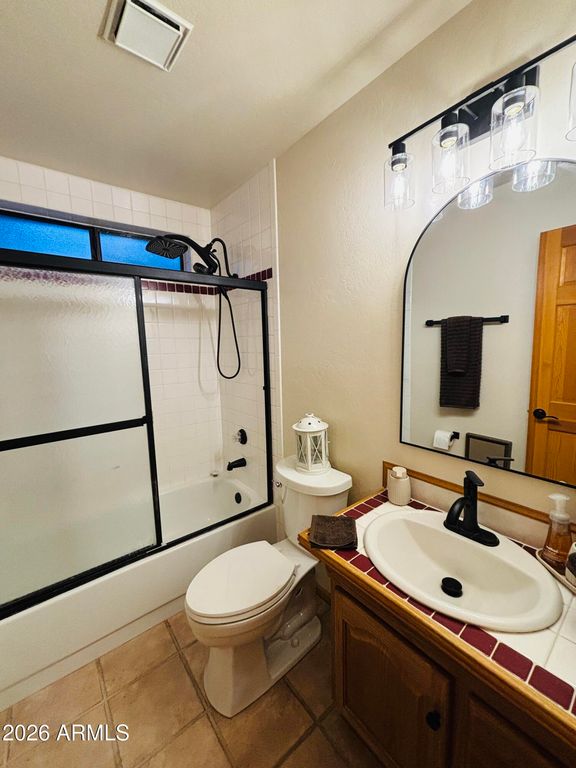 Image 11 of property listing at 2799 APACHE Drive, Happy Jack, AZ 86024