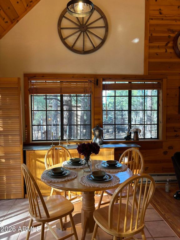 Image 13 of property listing at 2799 APACHE Drive, Happy Jack, AZ 86024