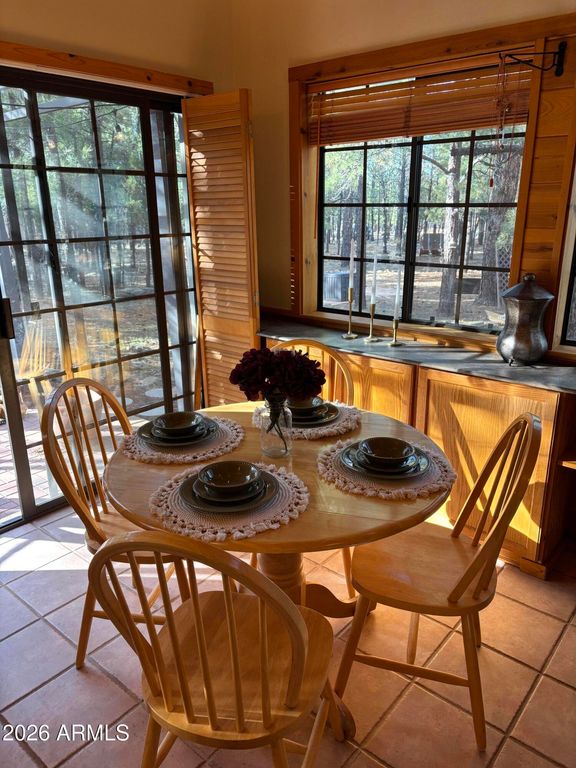Image 14 of property listing at 2799 APACHE Drive, Happy Jack, AZ 86024