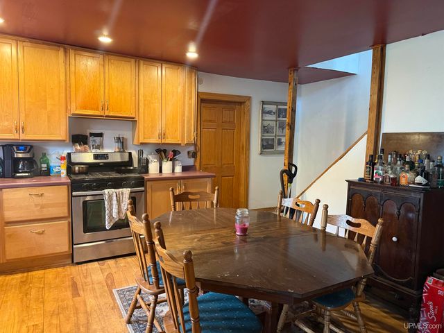 E5372 M94 Highway, Munising, MI 49862