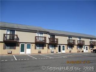 1448 Meriden Road APT 8, Waterbury, CT 06705