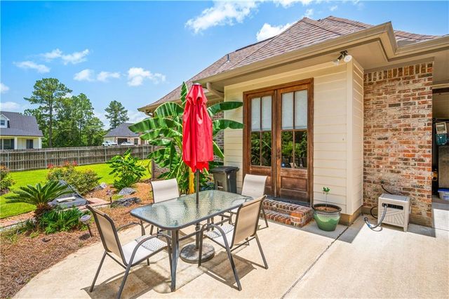 500 RICHFIELD Place, Pineville, LA 71360