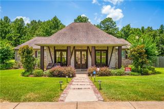 500 RICHFIELD Place, Pineville, LA 71360