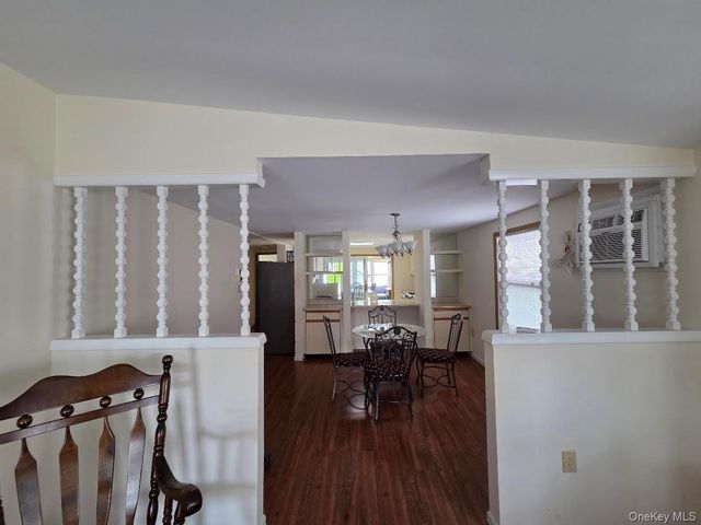 69 Dogwood Lane, Manorville, NY 11949