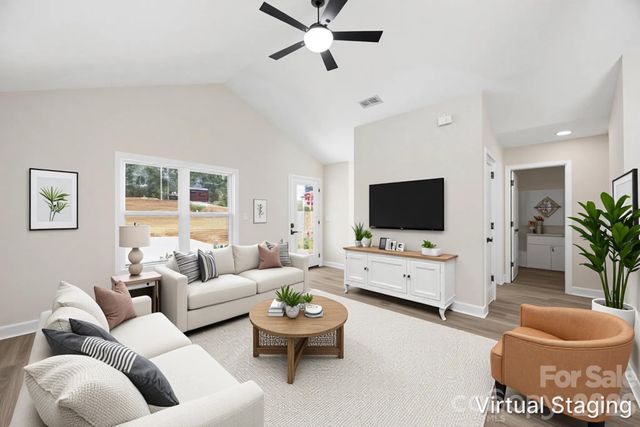 204 Knollwood Circle, Albemarle, NC 28001