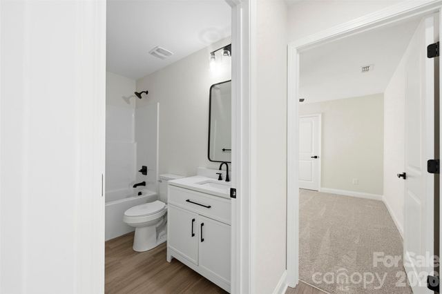 204 Knollwood Circle, Albemarle, NC 28001