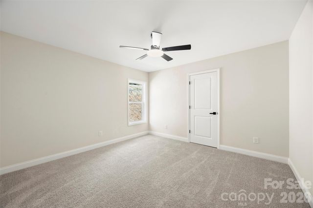 204 Knollwood Circle, Albemarle, NC 28001