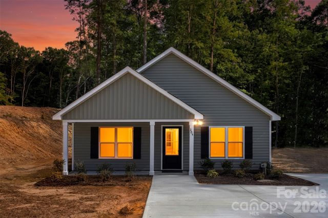 204 Knollwood Circle, Albemarle, NC 28001