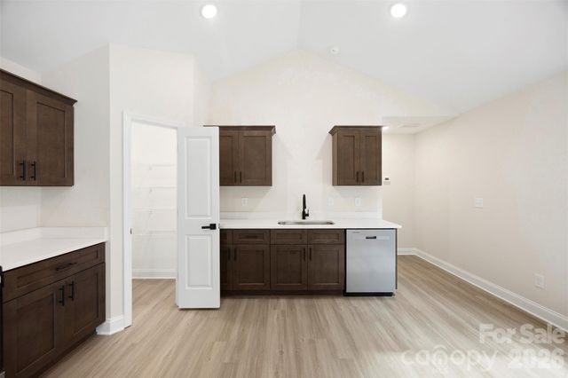 204 Knollwood Circle, Albemarle, NC 28001
