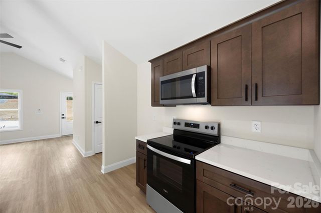204 Knollwood Circle, Albemarle, NC 28001