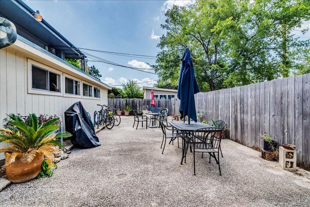1111 W 10th ST 104, Austin, TX 78703
