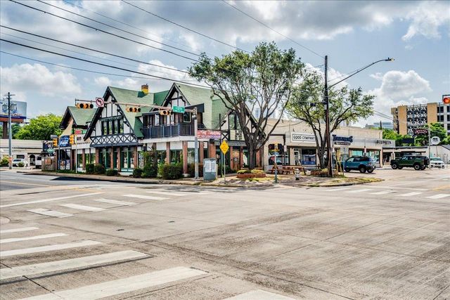 1111 W 10th ST 104, Austin, TX 78703