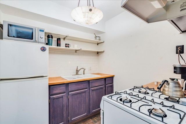 1111 W 10th ST 104, Austin, TX 78703