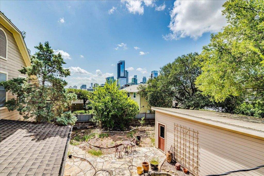 1111 W 10th ST 104, Austin, TX 78703