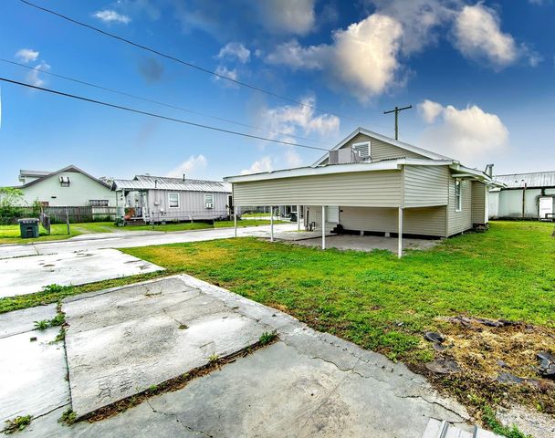 212 Pontiff Street, Houma, LA 70363