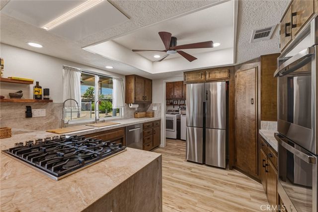 16230 Saint Timothy Road, Apple Valley, CA 92307