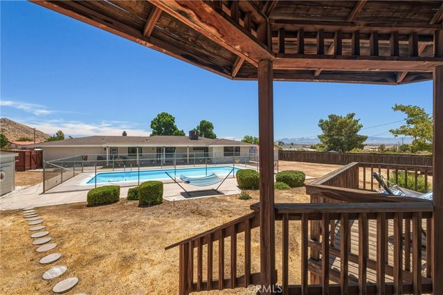 16230 Saint Timothy Road, Apple Valley, CA 92307