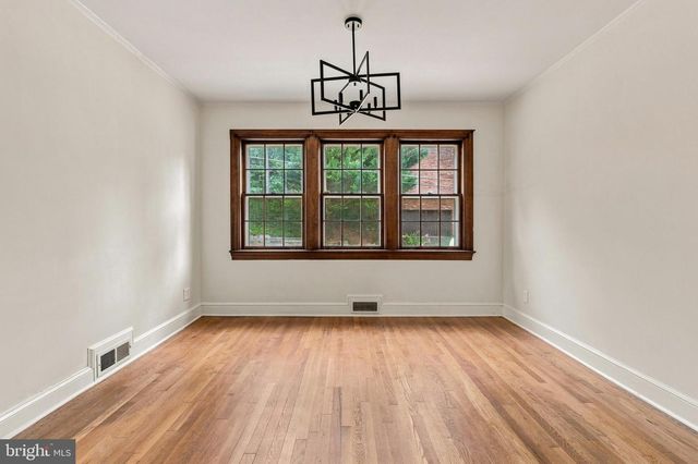 1006 26TH ST S, Arlington, VA 22202