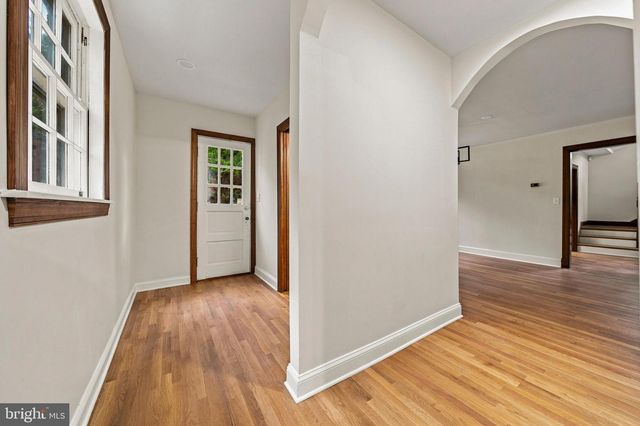 1006 26TH ST S, Arlington, VA 22202