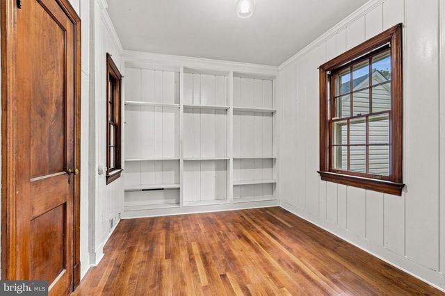 1006 26TH ST S, Arlington, VA 22202