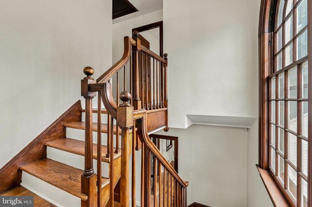 1006 26TH ST S, Arlington, VA 22202
