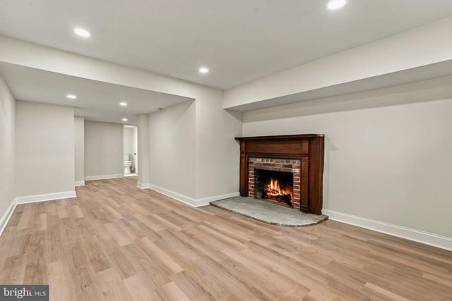 1006 26TH ST S, Arlington, VA 22202