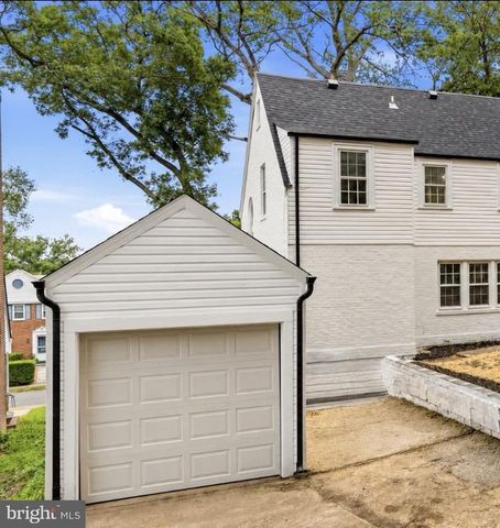 1006 26TH ST S, Arlington, VA 22202
