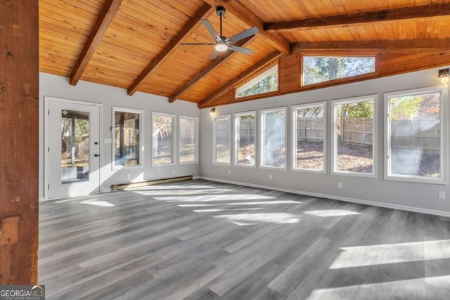 5618 Fern Creek Drive SW, Lilburn, GA 30047