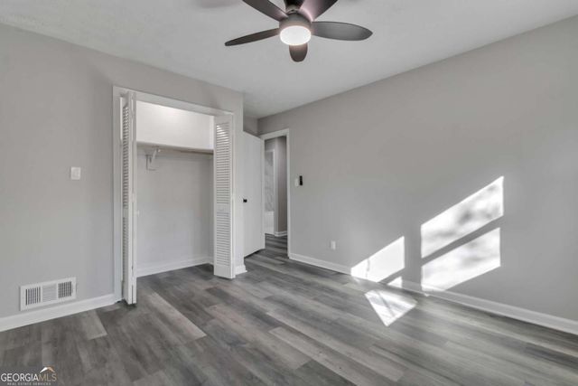 5618 Fern Creek Drive SW, Lilburn, GA 30047